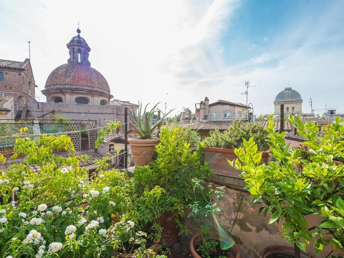 Piazza Lovatelli Luxury Penthouse Apartment Rome
